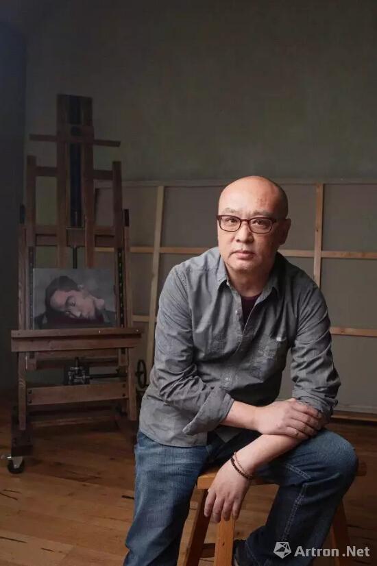 张晓刚